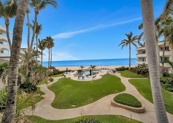 1bd-1ba Costa Azul Beachfront Holiday home