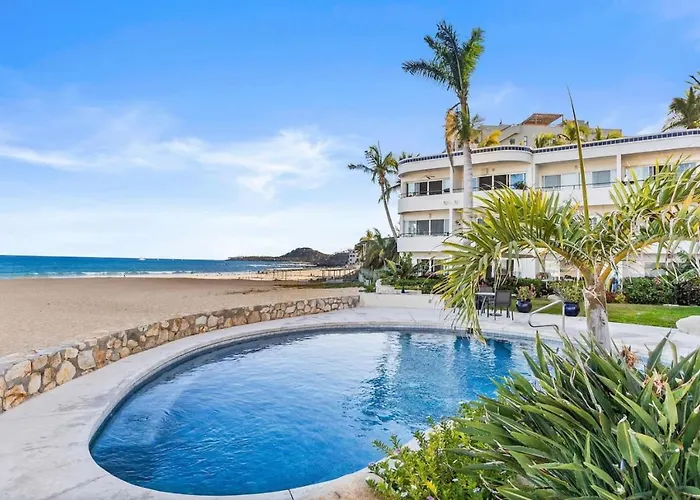 1bd-1ba Costa Azul Beachfront